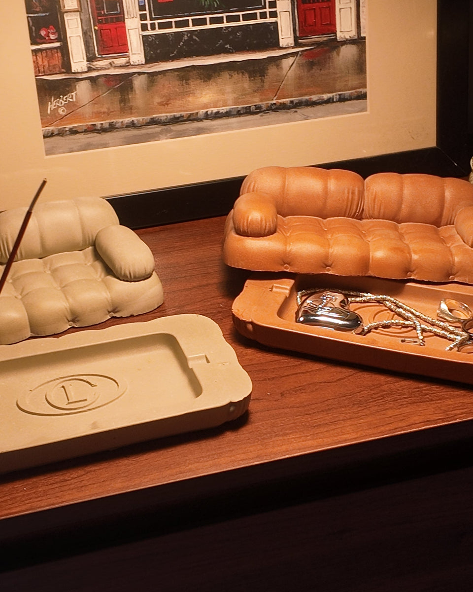 THE STASH LOUNGE (RUG INCLUDED)