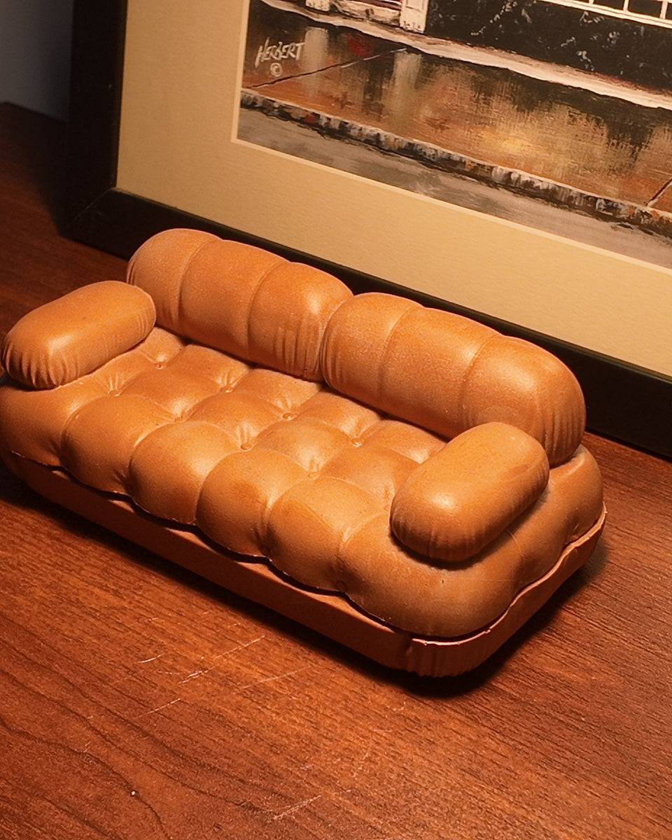 THE STASH LOUNGE (RUG INCLUDED)